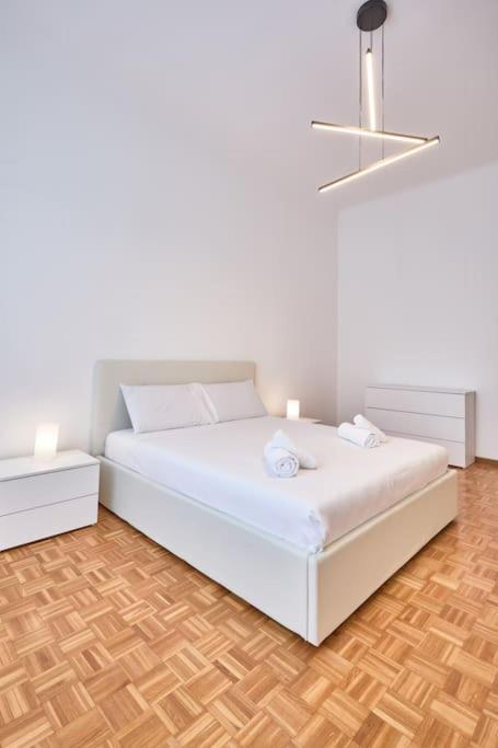 Lenny'S Central Apartment ميلان المظهر الخارجي الصورة