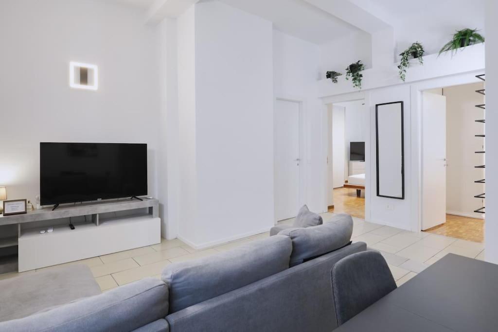 Lenny'S Central Apartment ميلان المظهر الخارجي الصورة